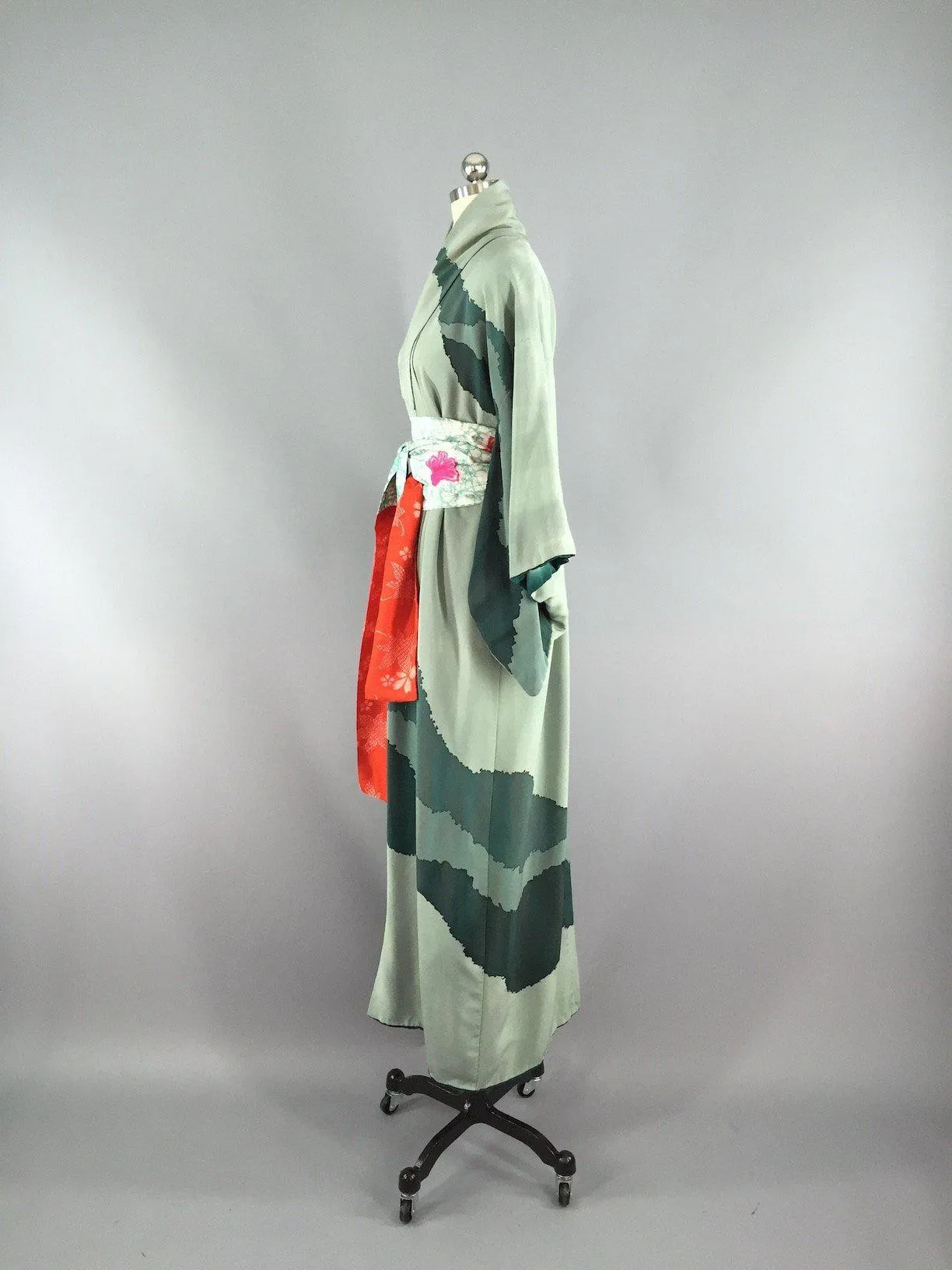 1960s Vintage Kimono Robe / Abstract Green