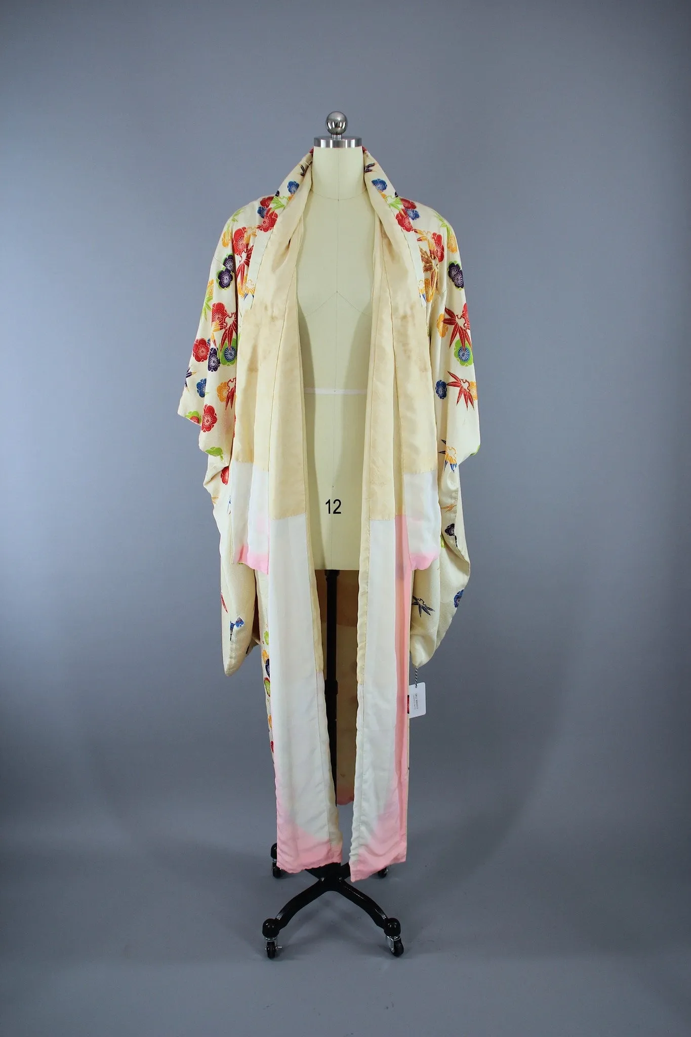 1960s Vintage Silk Kimono Robe Furisode / Ivory Floral Gold Embroidery