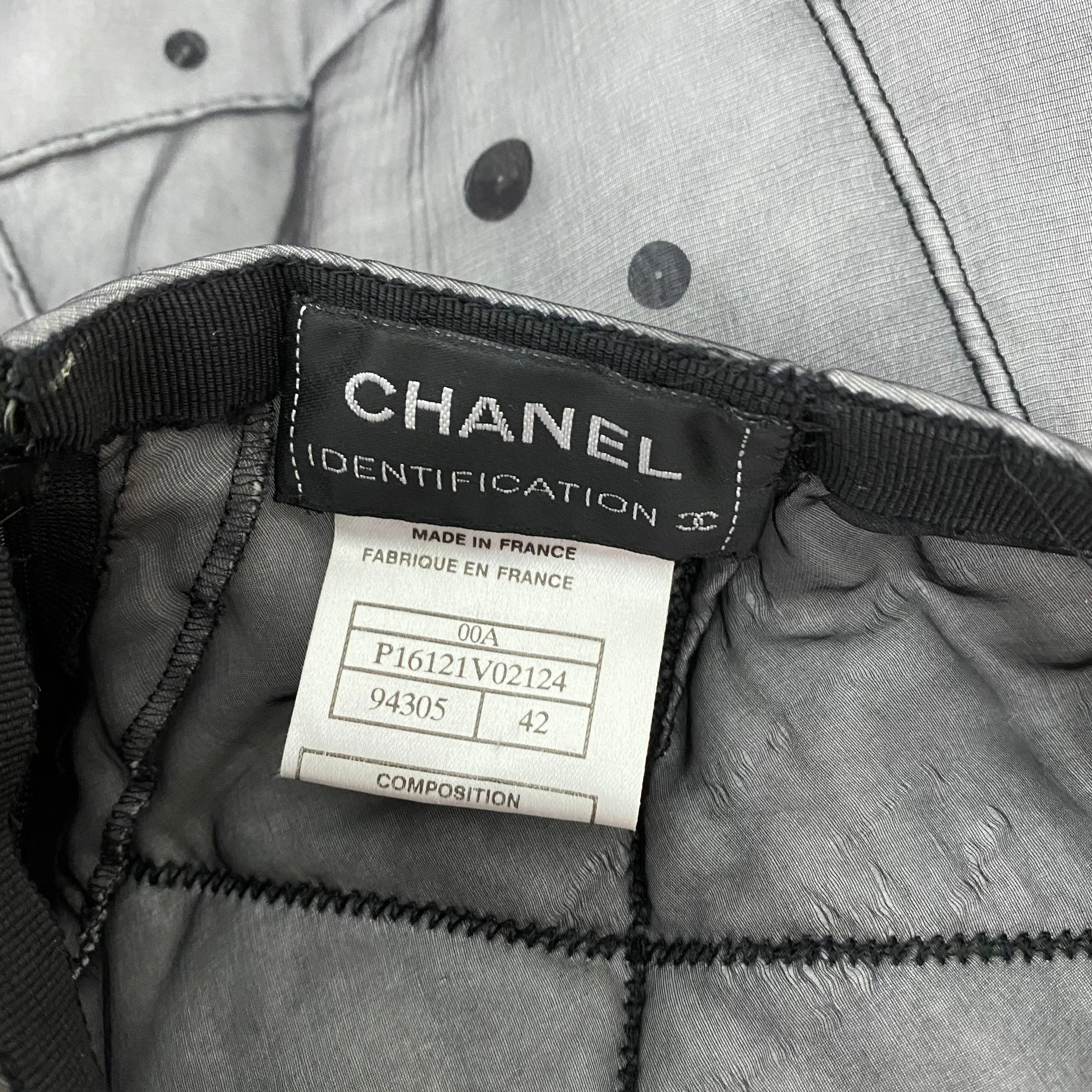 Chanel Identification 00A Gray Quilt Puffer Paillette Sequin Skirt Size 42 | 6