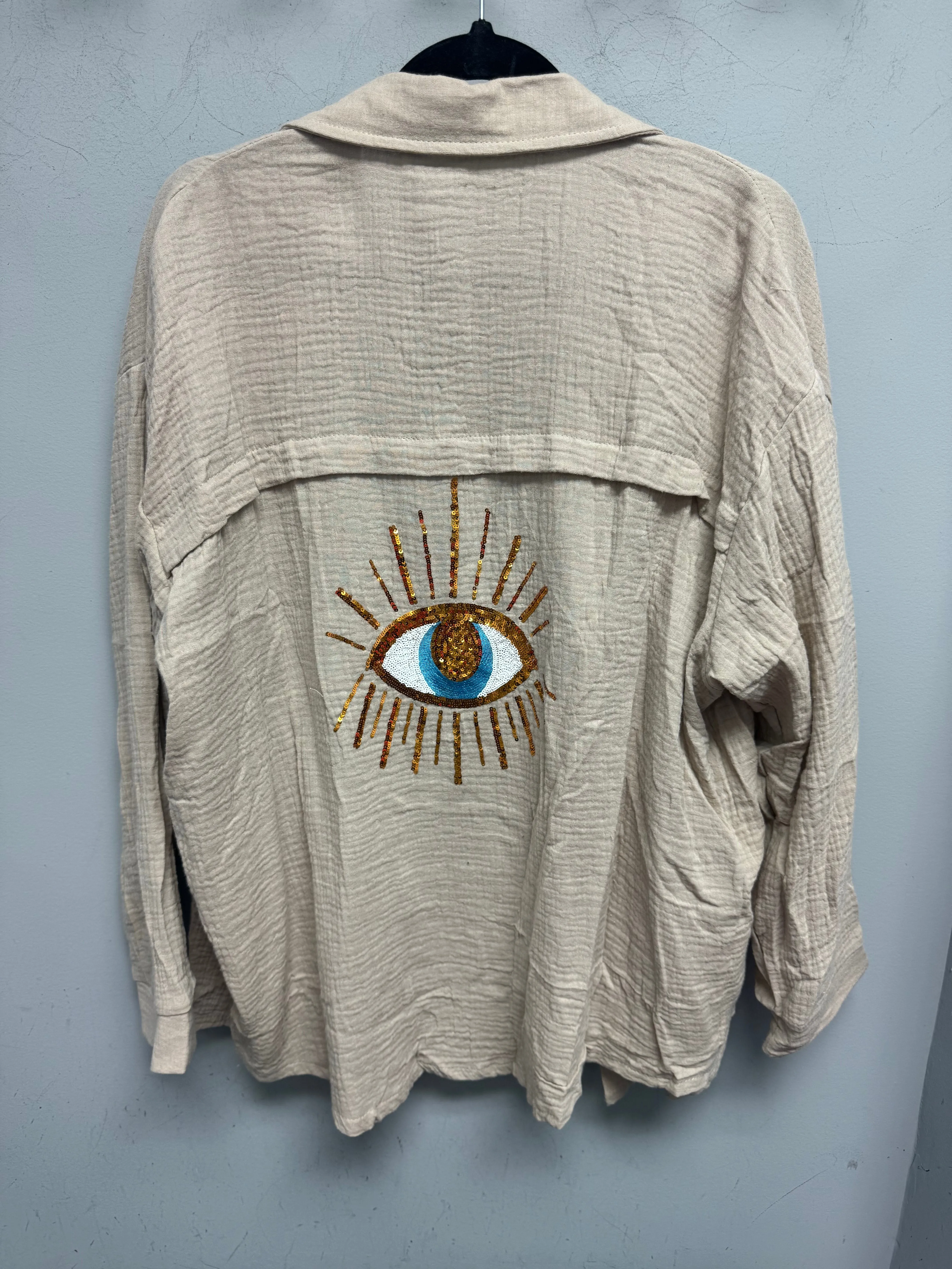 Gauze Button Down Shirt With Sequin Evil Eye Détail on Back - Assorted Colors