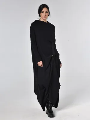 Elegant Long Sleeve Maxi Dress with Unique Avant-Garde Accent