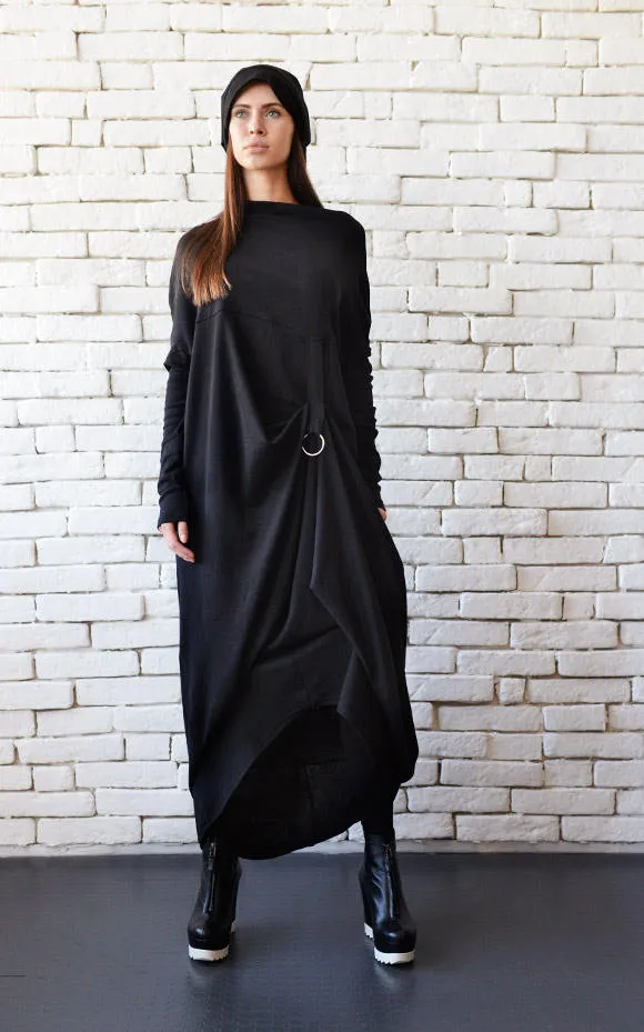 Elegant Long Sleeve Maxi Dress with Unique Avant-Garde Accent