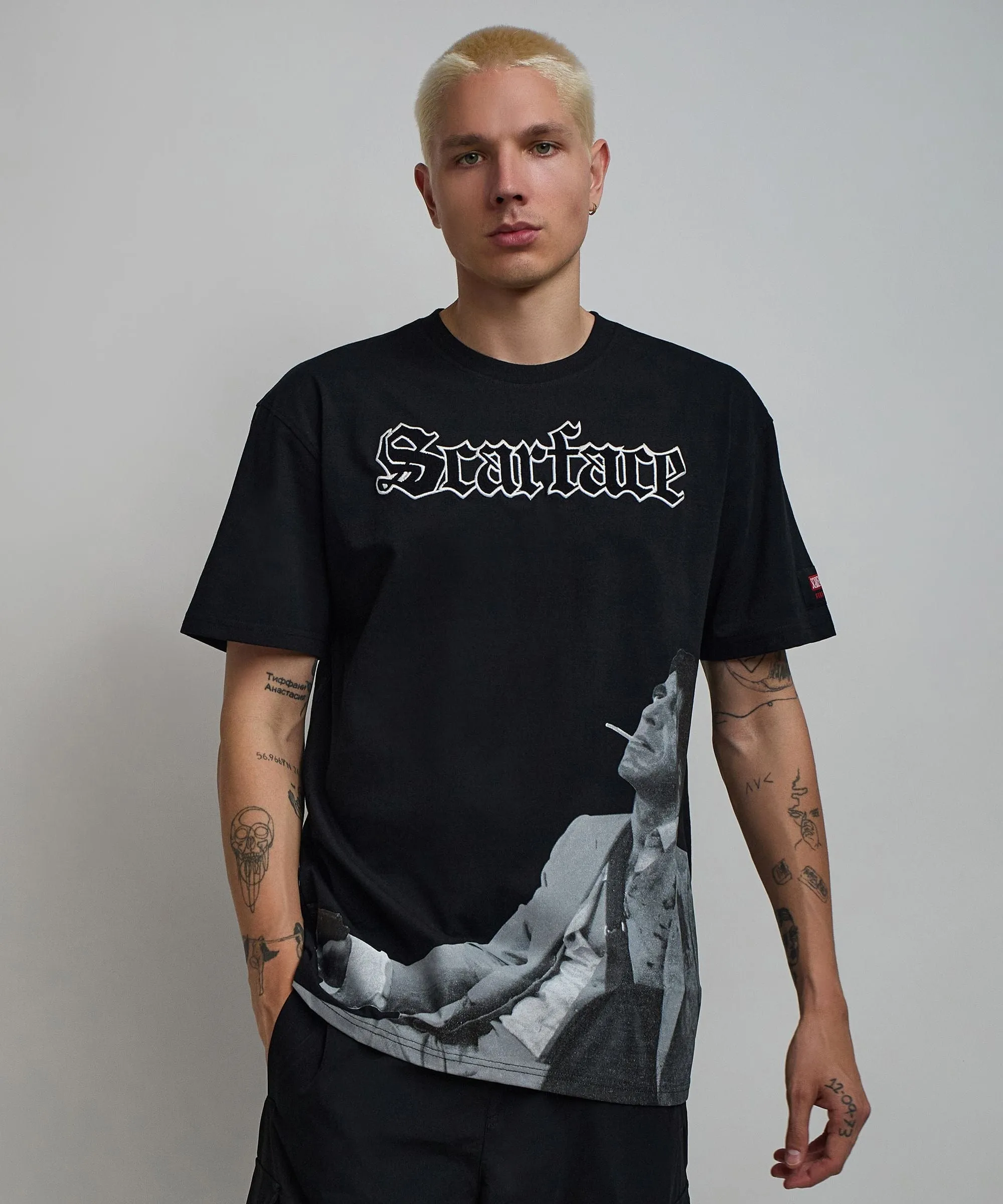 Scarface Old English Short Sleeve Tee - Black