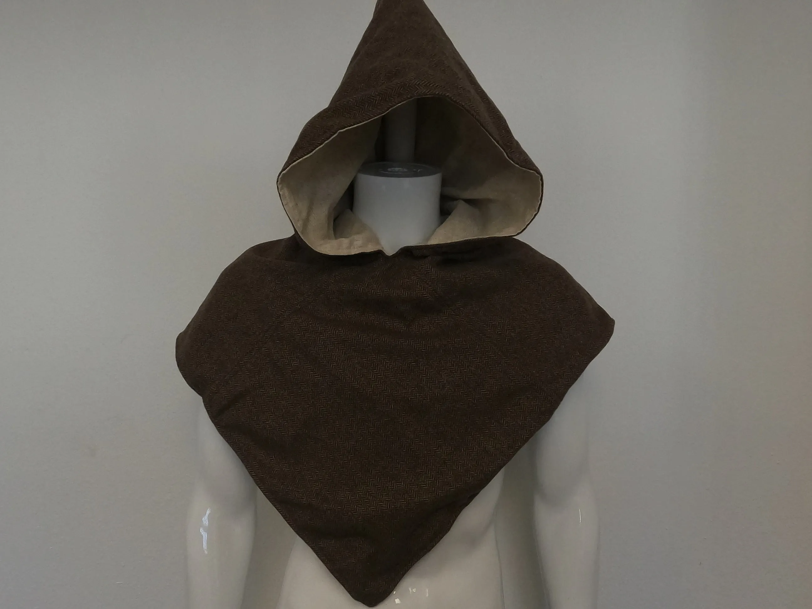 Skjǫldrhǫfn Replica Hood